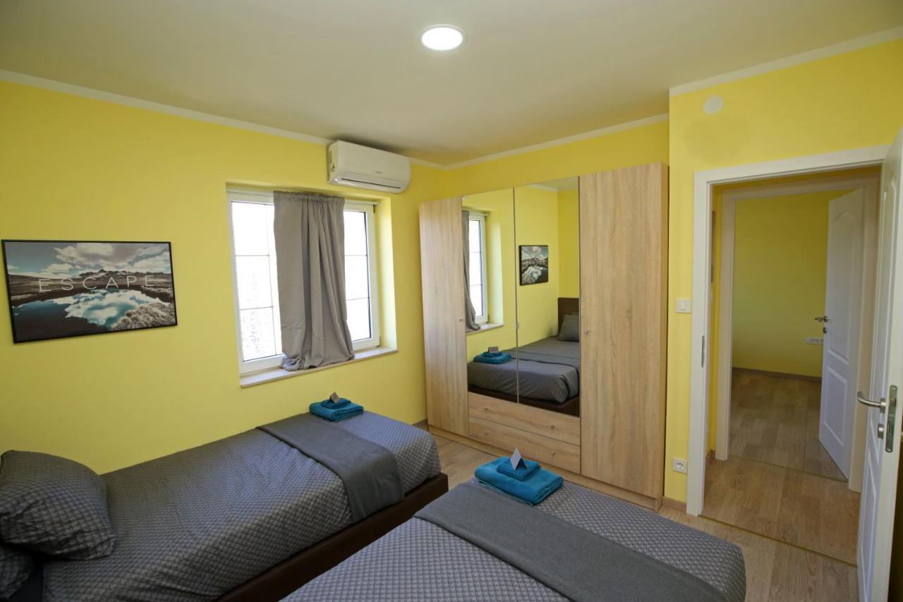 Villa Tea Donje Polje ภายนอก รูปภาพ