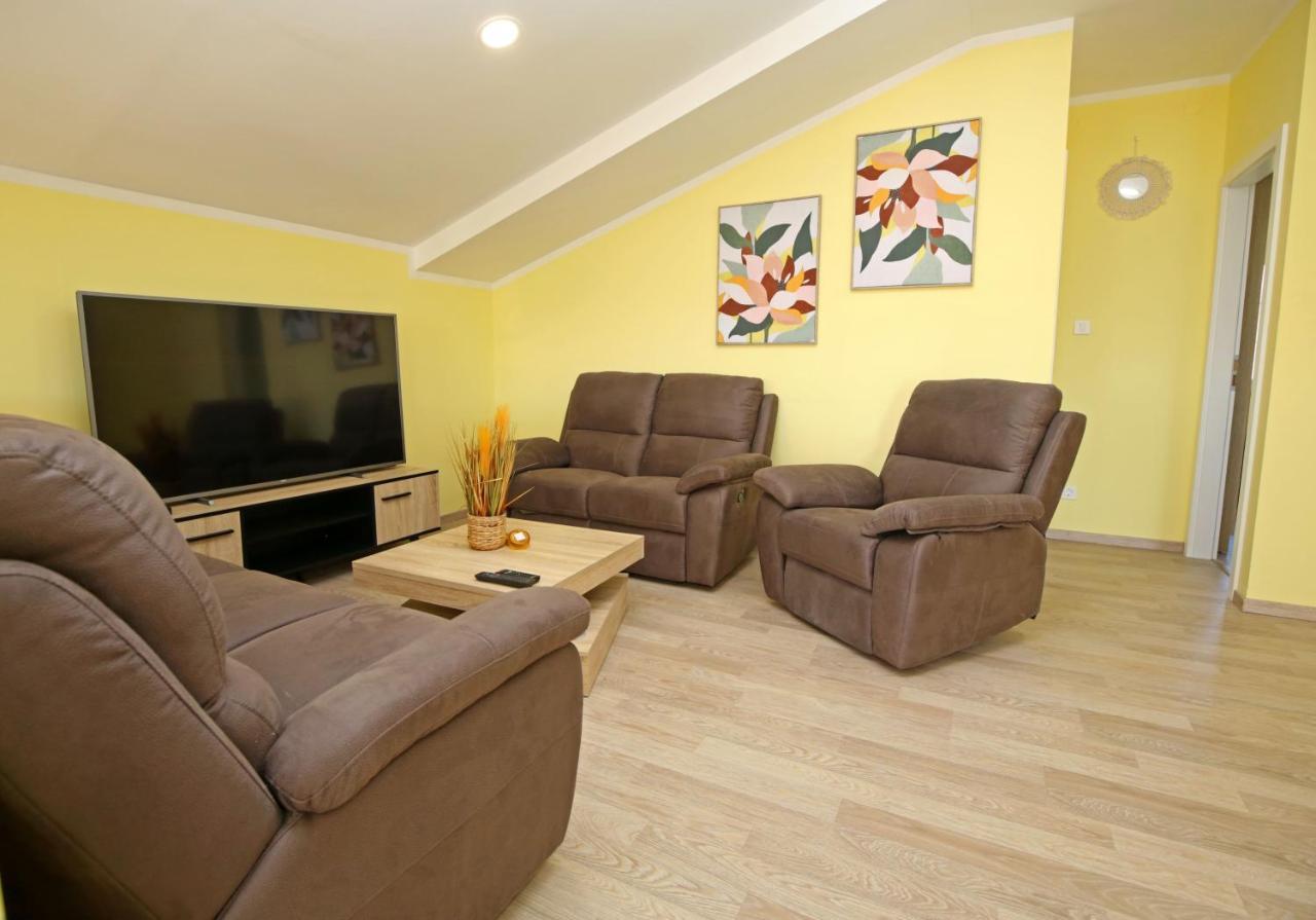 Villa Tea Donje Polje ภายนอก รูปภาพ